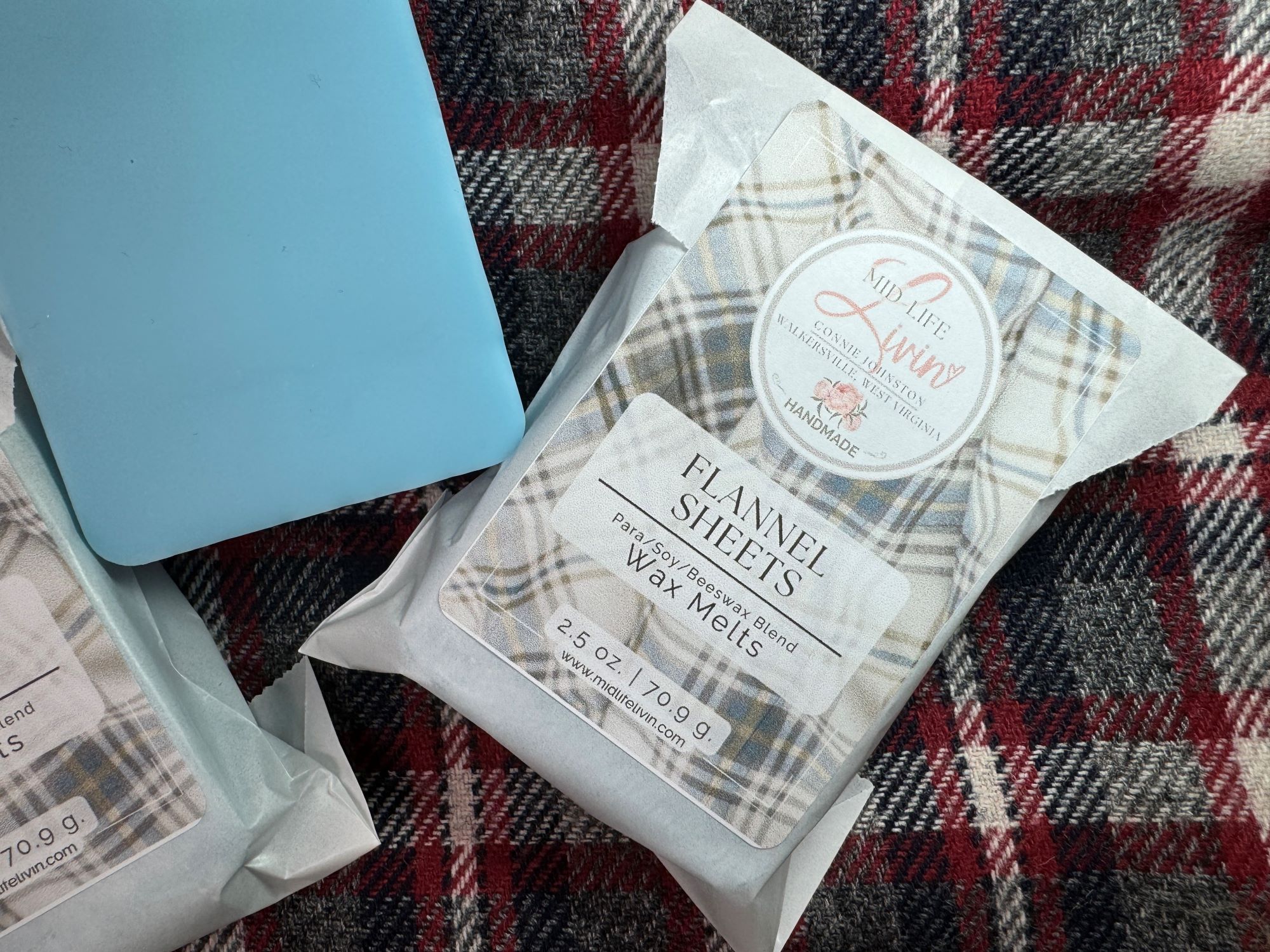 Flannel Sheets - Cubed Wax Melts5